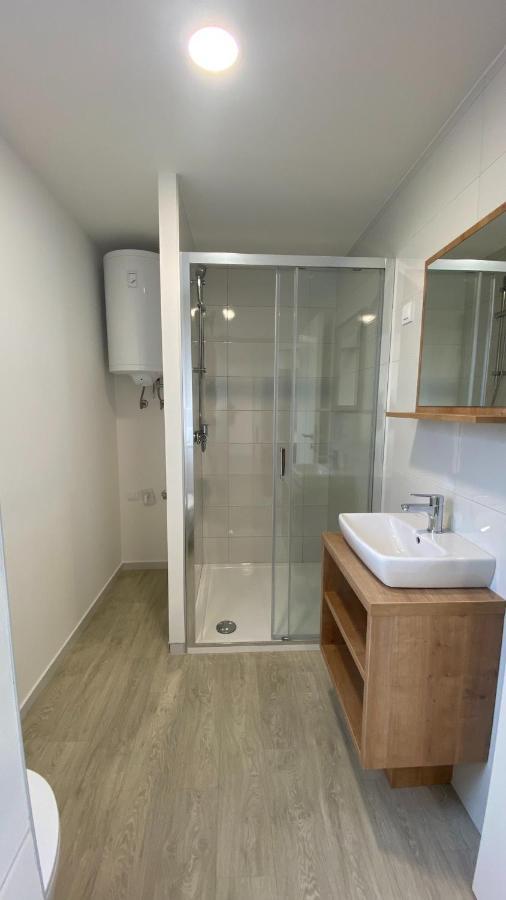 Luxury Mobile Home Pretty Green - Premium - Oaza Mira Resort -50 M From The Beach Drage Eksteriør billede