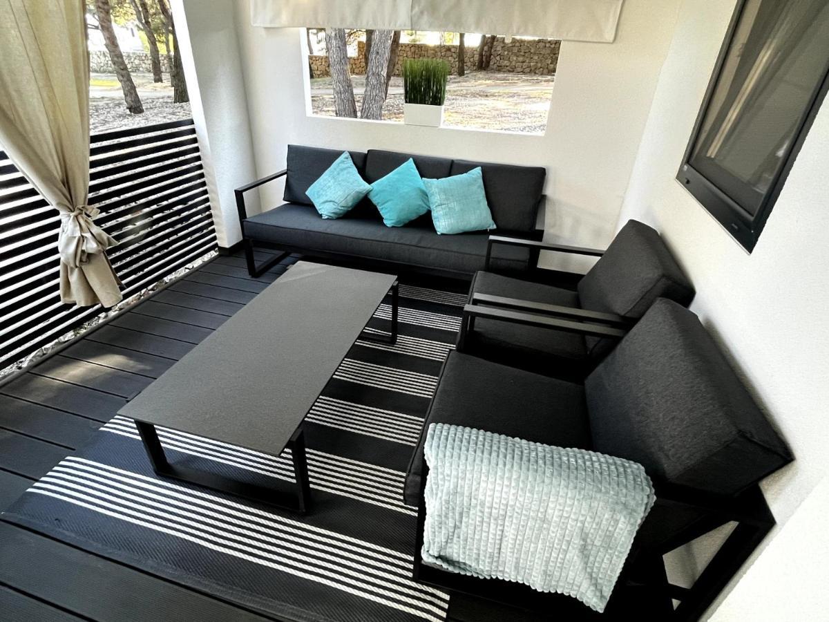 Luxury Mobile Home Pretty Green - Premium - Oaza Mira Resort -50 M From The Beach Drage Eksteriør billede