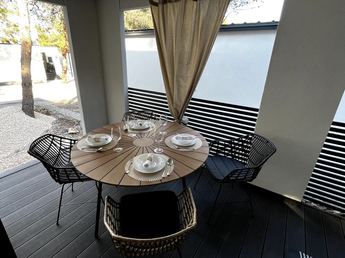 Luxury Mobile Home Pretty Green - Premium - Oaza Mira Resort -50 M From The Beach Drage Eksteriør billede