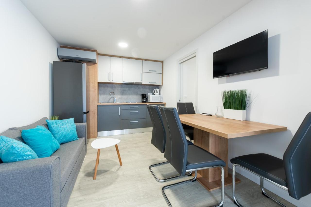 Luxury Mobile Home Pretty Green - Premium - Oaza Mira Resort -50 M From The Beach Drage Eksteriør billede
